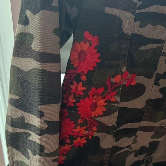Pilcro and the Letterpress Camouflage Jean Jacket with Red Floral Design - Picture 2 of 5